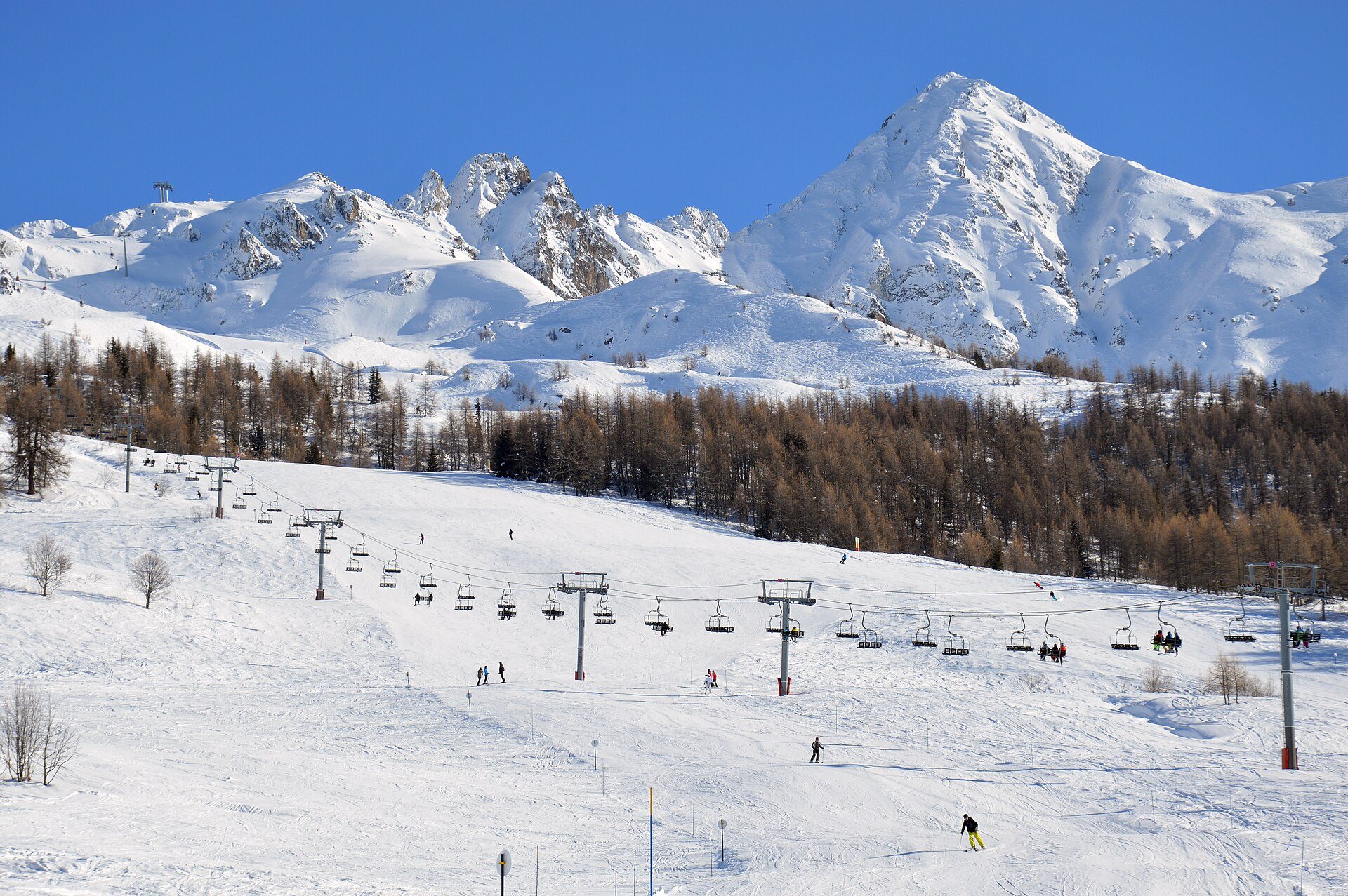 How to save money on your ski pass